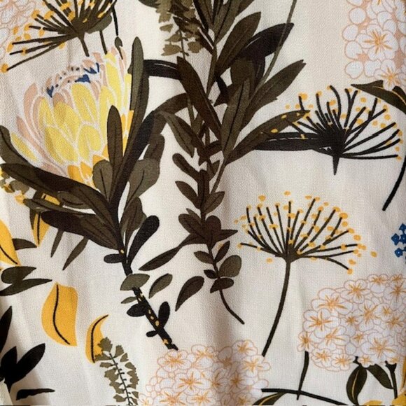 Lulus NEW Wild Flowers Floral Print Wrap Midi Dress - Cream, Yellow, Green - L - Picture 7 of 11